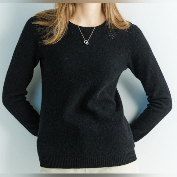 100% Merino Wool Sweater - Soft Lightweight Knitted- New with tags - Picture 2 of 4